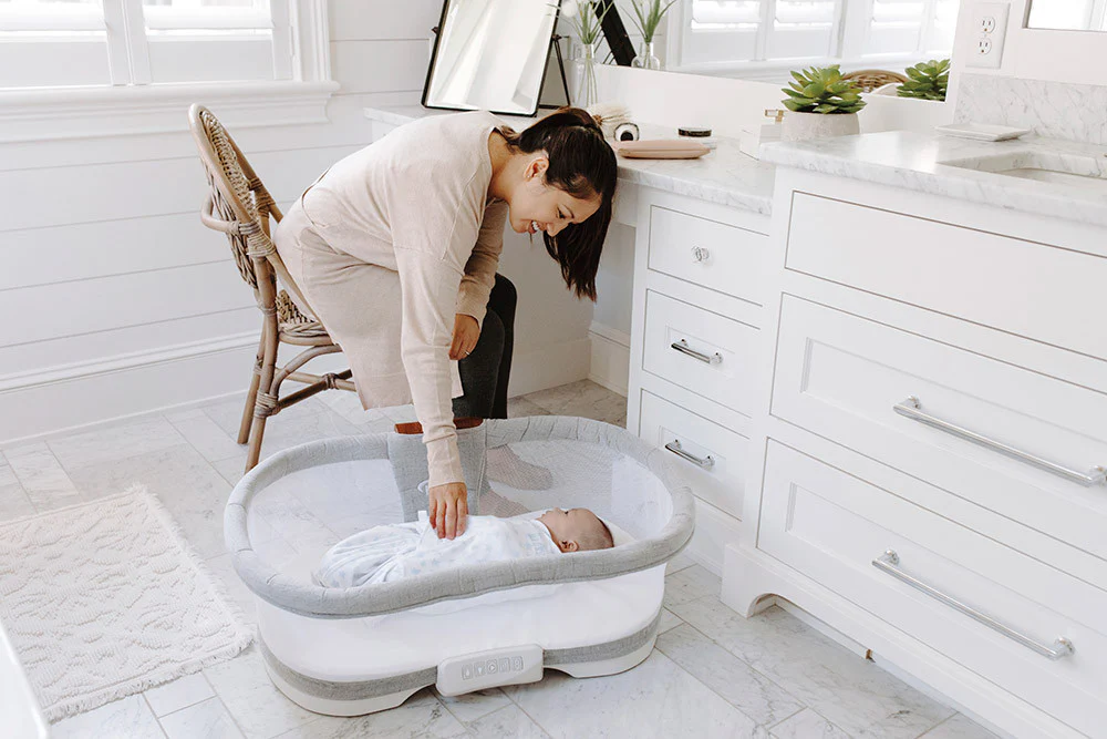 Halo Luxe Next Gen Bassinest in Dove Gray Tweed - Image 4