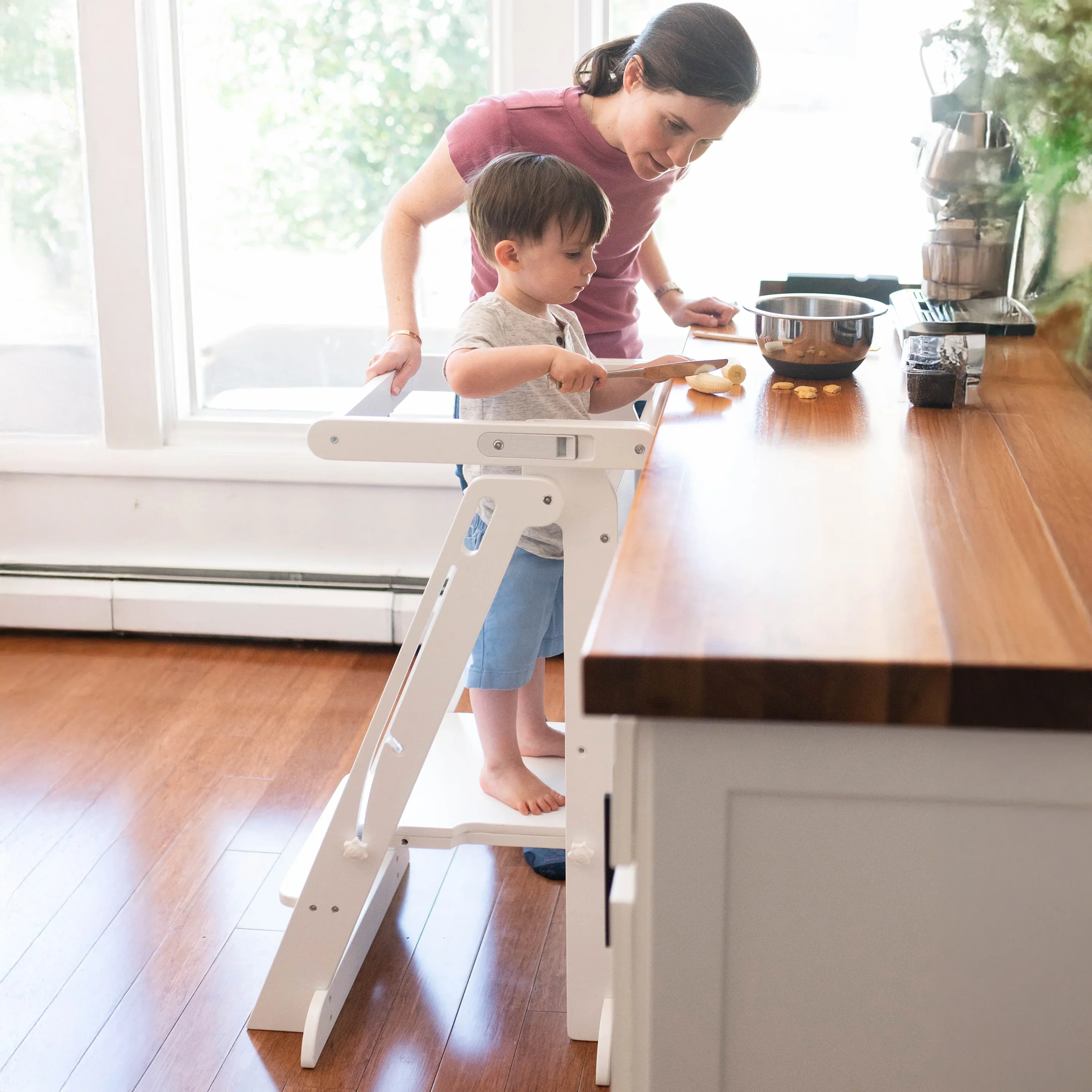 Little Partners Learn 'N Fold Learning Tower® Toddler Tower - Image 12