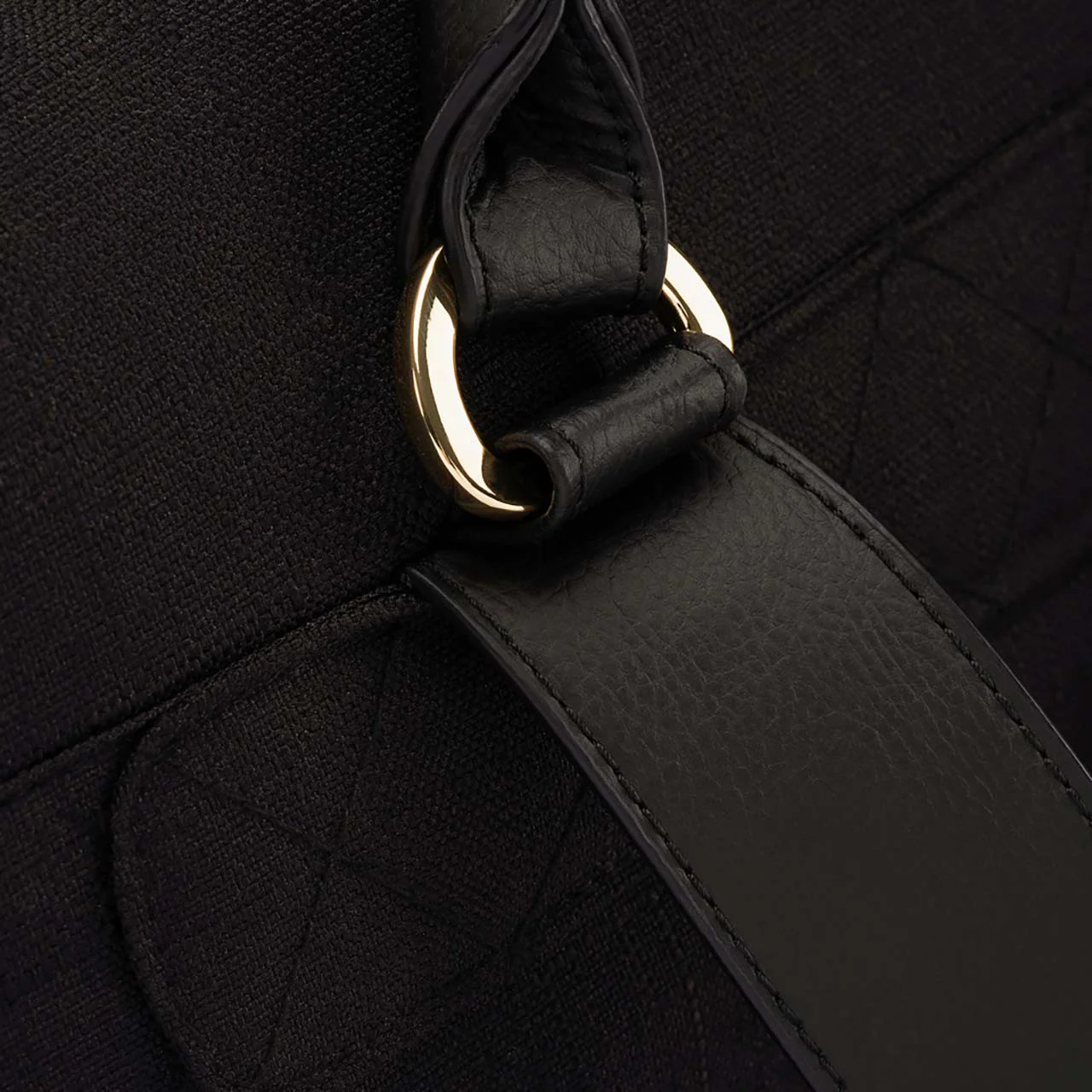 Nuna Diaper Bag in Caviar - Image 7