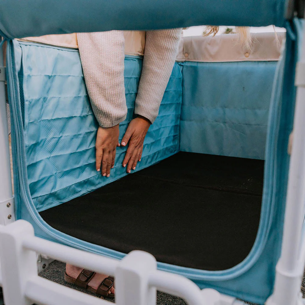 WonderFold VW Edition Quad Stroller in Bondi Blue - Image 8